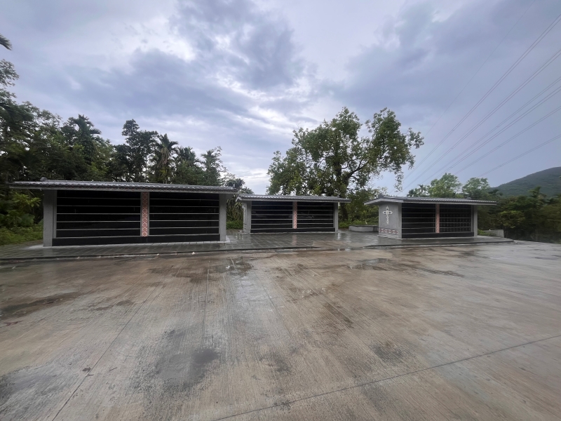 圖片：重光納骨牆