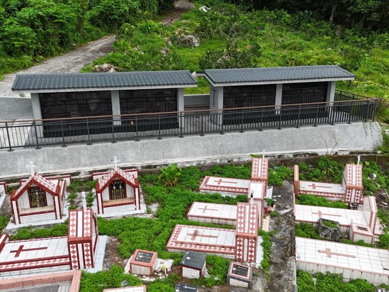 圖片：加灣納骨牆